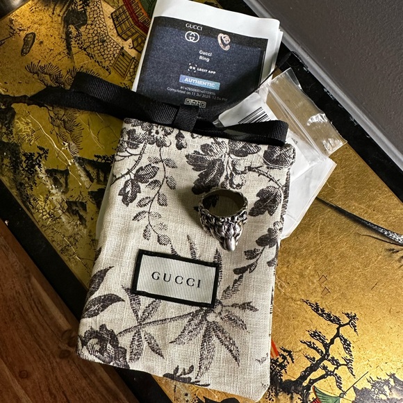 Gucci Silver Lion Ring size 8.5 with COA - Picture 3 of 6